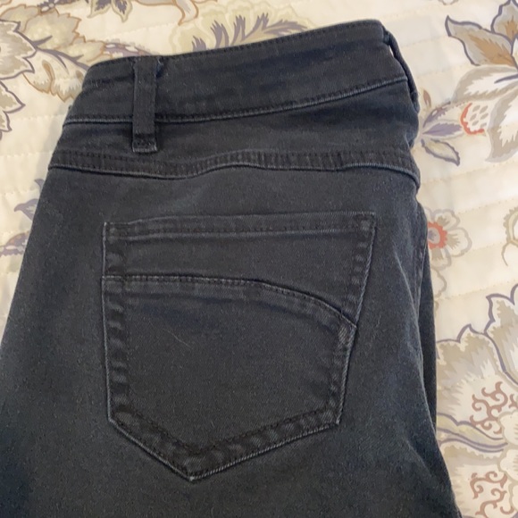 Black CAbi jeans - Picture 4 of 6